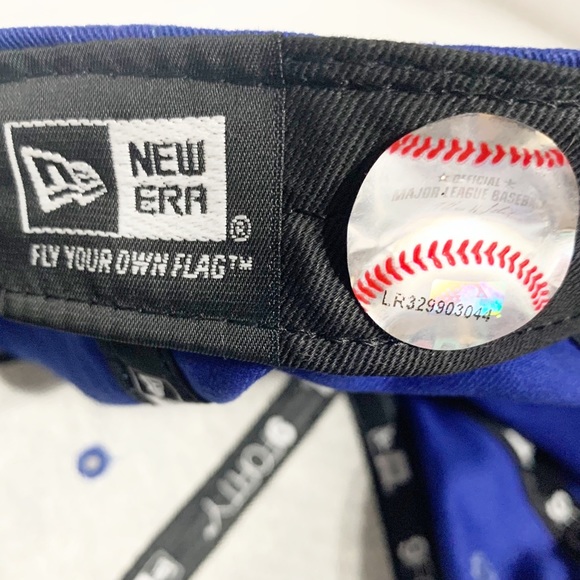 New Era 9 Forty Toronto Blue Jays Embroidered Baseball Cap Back Velcro Clodure - Picture 9 of 11